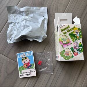 Pop Mart Hand in Hand Labubu EMBRACE THE BREEZE